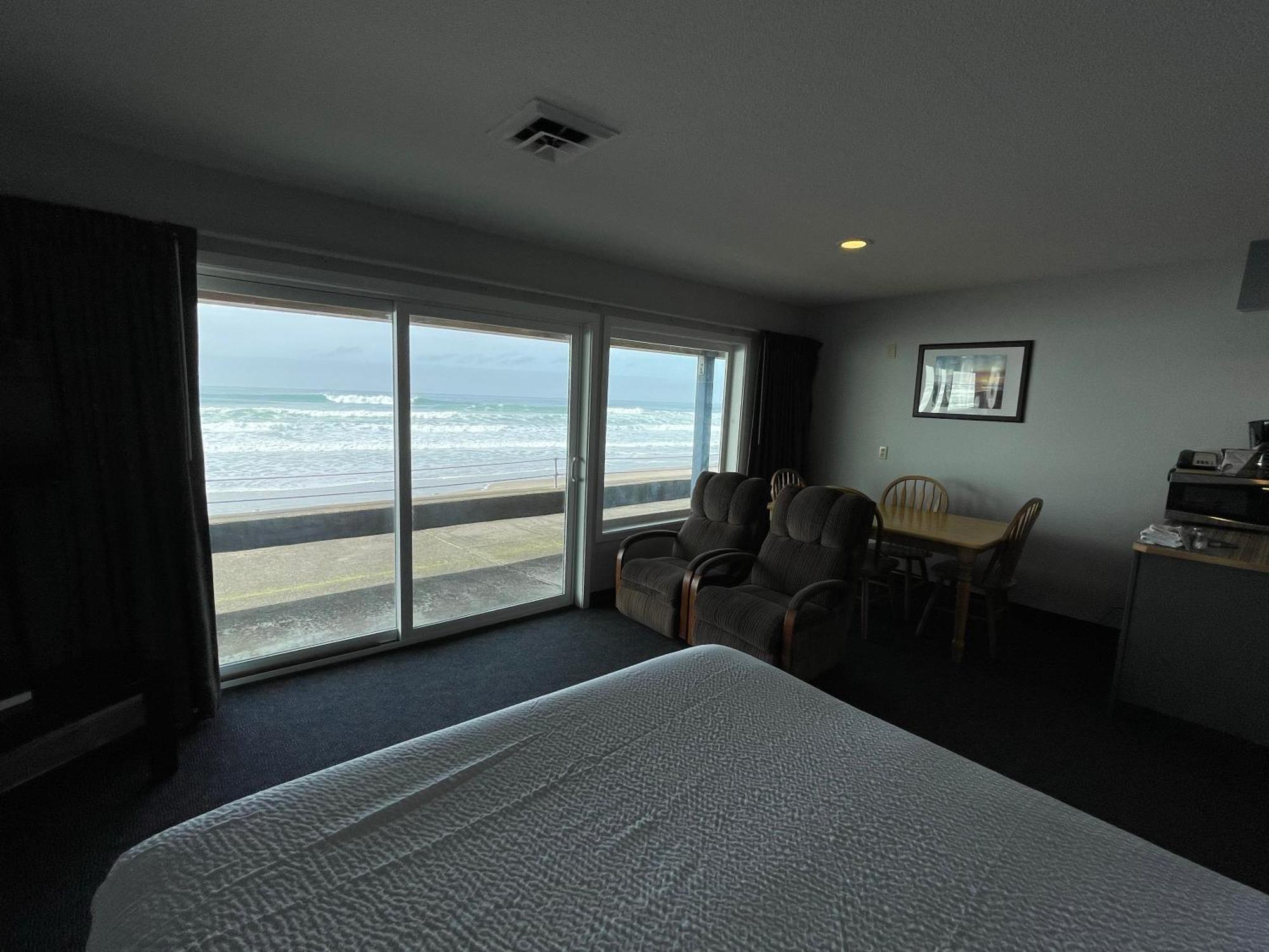 Sandcastle Beachfront ลินคอล์น ซิตี้ ห้อง รูปภาพ